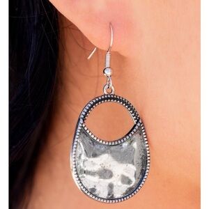 Shimmering Silver Teardrop Earrings with Textured Design